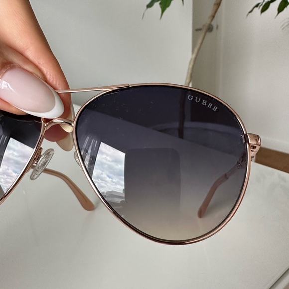 Guess Square G Link Metal Aviator Sunglasses - Picture 3 of 5